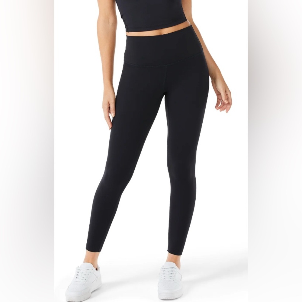 High-Waisted Black Studio Leggings